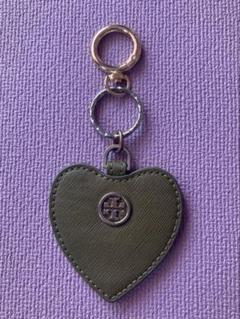 ⭕️値下げ⭕️新品⭕️トリーバーチ キーホルダー キーリング ハート TORY BURCH トリーバーチ キーホルダー ロゴ アンド ハート