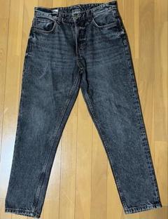 ZARA ブラック ストレートデニム 32サイズ