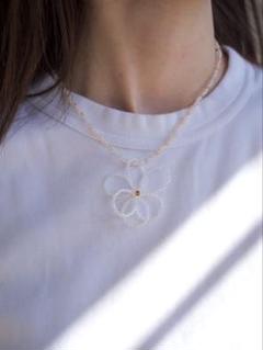 flower beads necklace フラワーモチーフ　ハンドメイド