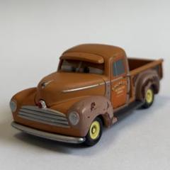 スモーキー ドックカーズ ミニカー トミカ カーズ スモーキー - メルカリ