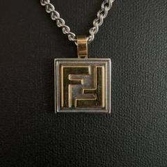 2025年最新】FENDI ネックレス 目黒蓮の人気アイテム - メルカリ