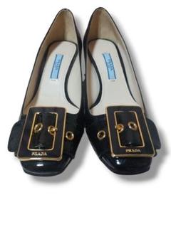 PRADA バックル付き ブラック エナメル レザー シューズ 未使用品 34