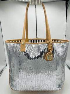 新品未使用☆ヘンリベンデル☆トートバッグ☆リバーシブル☆NYで購入です 2025年最新】Henri Bendel レディース トートバッグの人気