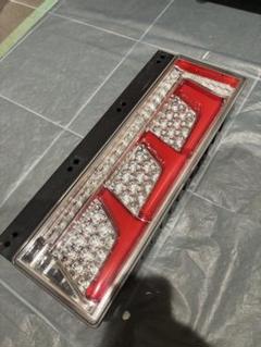 小糸製作所KITO LEDテールランプ 220-16529N