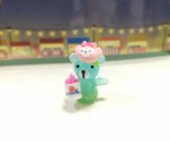 ガラス細工ミニチュア　小さいクマかき氷お面付き