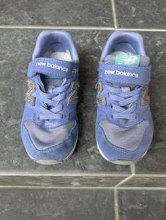 美品 new balance キッズスニーカー 紫 パープル 靴