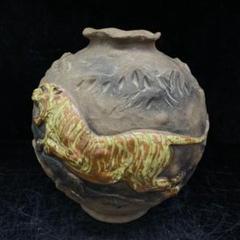 【随心堂】鍋島焼 猛獣彫刻 豹文波型口花瓶 飾り壺 花器 日本の陶器 時代物W9 m81778557346_1.jpg?1699427444