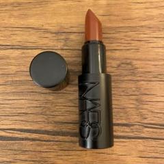 NARS エクスプリシットリップスティック 807 - メルカリ