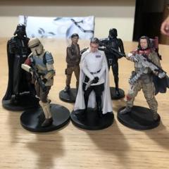 スター・ウォーズ フィギュア5体+6体セット Amazon.co.jp: 【Amazon.co.jp 限定】スター・ウォーズ ブラック