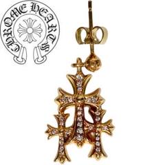 クロムハーツ 22K トリプルCHクロス パヴェダイヤ ピアス - メルカリ