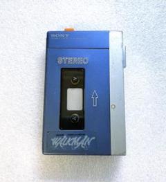 VG] SONY TPS-L2 Walkman latter model rare w/Headphones