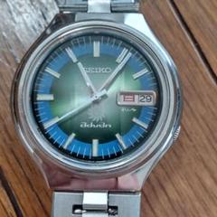 美品 セイコーアドヴァン 7019-7220 ブルーグリーングラデ カットガラス