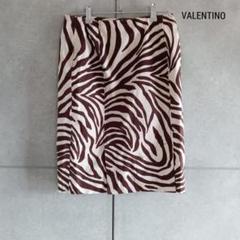 2025年最新】VALENTINO ひざ丈スカートの人気アイテム - メルカリ