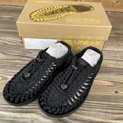 箱無し未使用難あり【KEEN】ユニーク24.5
