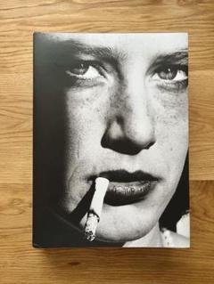 helmut newton legacy：ヘルムート・ニュートン　写真集 ヘルムート・ニュートン 日本語版: RSF写真集 | ヘルムート
