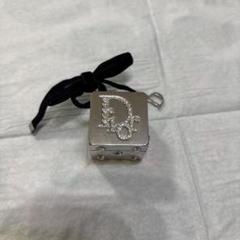 Christian Dior キーホルダー サイコロ　ダイス シルバー男女兼用 Christian Dior キーホルダー サイコロ ダイス シルバー男女兼用