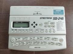 ZOOM SB-246 [リズムマシン] STREETBOXX SB-246 STREETBOXX | Zoom