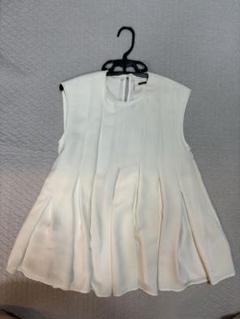 新品 未使用 トップス Tシャツ ミュラーオブヨシオクボ ホワイト 白 フリル 未使用タグ付き✨ 25SSミュラーオブヨシオクボ GLARE T-SHIRTS