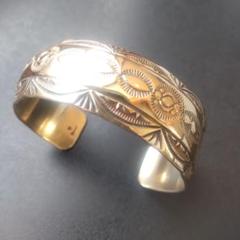 Navajo・全金ゴールドスタンプワーク・ワイドバングル（全12KGF）超希少 Navajo・全金ゴールドスタンプワーク・ワイドバングル（全12KGF