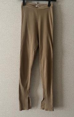 新品auraleeオーラリーハイゲージリブレギンス黒サイズ1完売 AURALEE（オーラリー）の「HIGH GAUGE RIB SLIT TIGHTS