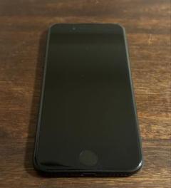 Apple iPhone 7 ブラック 4.7インチ