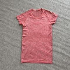 lululemon - ルルレモン トップス 4の通販 by ぴぴ's shop