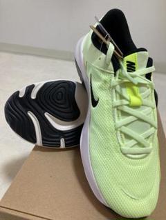 Nike レジェンドエッセンシャル3