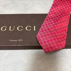 美品 GUCCI グッチ シルク 100％ イエロー GG柄 総柄 ダブルG 美品 GUCCI グッチ シルク 100％ イエロー GG柄 総柄 ダブルG