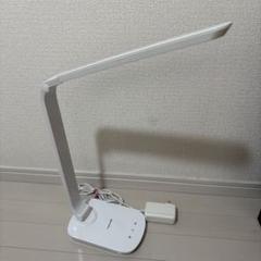 ホワイト　デスクライト 折りたたみ式 ACアダプター　勉強　読書　照明