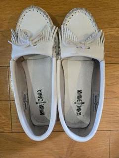 新品未使用　MINNETONKA レザー ホワイト25cm サイズ8 2025年最新】minnetonka 白の人気アイテム - メルカリ