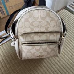 COACH ベージュ ロゴリュック