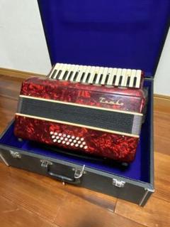 Tombo アコーディオン　専用ケース付き　動作品　良品　1905-02-1 Tombo アコーディオン 専用ケース付き 動作品 良品 1905-02-1