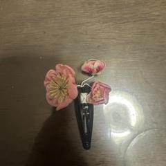お花　ピン