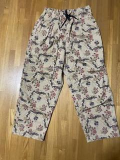 GO TO HOLLYWOOD パンツ　花柄　パンツ　01 美品 ゴートゥーハリウッド GO TO HOLLYWOOD ペイズリー ト フラワー