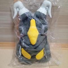 ウルトラ怪獣101ぬいぐるみ91体＋ゴールドバルタン、ゼットン、隊員2体 ウルトラ怪獣101ぬいぐるみ91体＋ゴールドバルタン、ゼットン