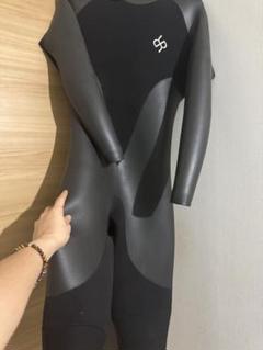 RASHセミドライ　オール5mm(5回使用、自分にサイズが合わない) RASHセミドライオール5mm(5回使用、自分にサイズが合わない)