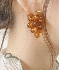 LOVE BY e.m. × pomum  グレープピアス　限定色 LOVE BY e.m. （ラブバイイーエム）の「グレープピアス（ピアス