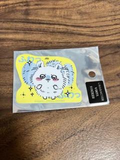 ちいかわ　スマホに貼れるサイズのステッカー　モモンガ　ふわっふわっ
