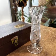 チェコ硝子花瓶　箱付き　お値下げ❗️ Amazon.co.jp: ボヘミアグラス 花瓶 チェコ製 ガラス花卉