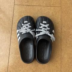 adidasサンダル