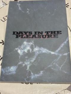 ☆B'z サイン&写真集 DAYS IN PLEASURE☆ 週末限定価格☆B´z サイン&写真集 DAYS IN PLEASURE☆