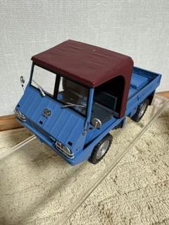 シュコー 1/18 シュタイアー プフ ハフリンガー 1959 ブルー/ブラウン シュコー 1/18 シュタイアー プフ ハフリンガー 1959 ブルー
