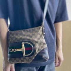 GUCCI グッチ ホースビット GGキャンバス ショルダーバッグ 14346のサムネイル