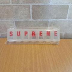 Supreme Matador コラボ レッド　ピルケース　小物ケース Supreme Matador コラボ レッド ピルケース 小物ケース