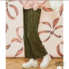 poppy カーネーションプリーツパンツ　カーキ m82546984320_1.jpg?1702990861