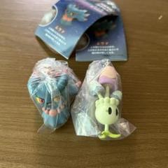 ポケモン　蓄光フィギュアチャーム　ネマシュ　ムウマ