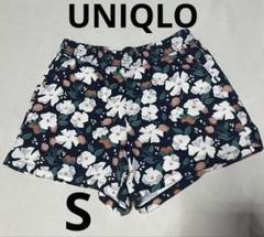 ［最後値下げ］花柄ショートパンツ Sサイズ ネイビーのサムネイル