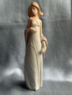 廃盤　Lladro リヤドロ　リアドロ女と木　陶器　アンティーク　美品 リアドロ リヤドロ(LLADRO)|陶器|HARDOFFオフモール（オフモ
