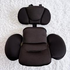 【極美品】コンビ　Combi THE S プラスISOFIX インナークッション 極美品】コンビCombi THE S プラスISOFIX インナークッション