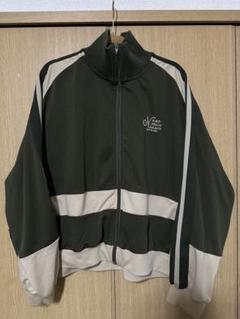 kaoyorinakami（カオヨリナカミ）の「flowerlogo track jacket